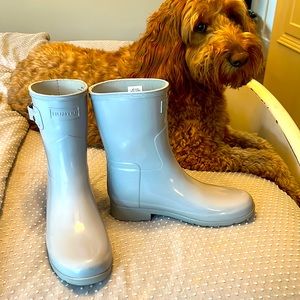 Gray hunter boots